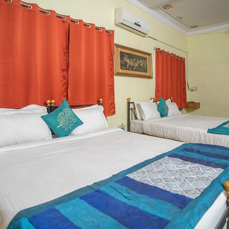אודייפור Hotel Ambavgarh Palace מראה חיצוני תמונה
